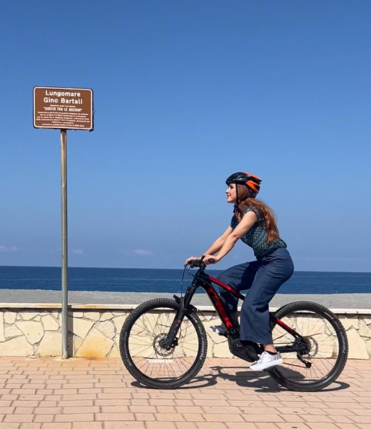 E-BIKE EXPERIENCE ON THE CEDAR ROADS