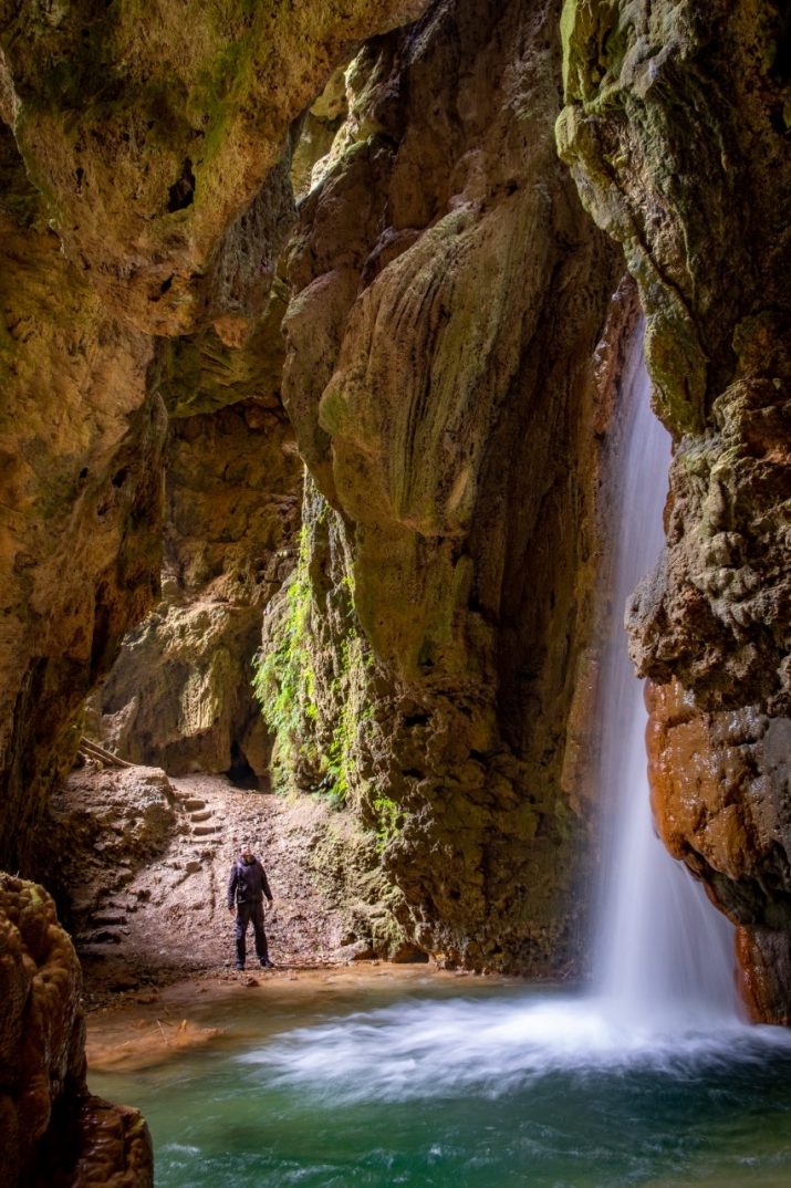 SANGINETO - CASCATA DEL VUGLIO, BORGO E SAPORI DEL TERRITORIO